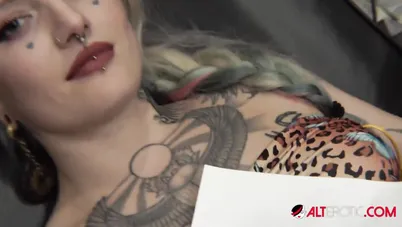 River Dawn Ink sucks cock after her new pussy tattoo